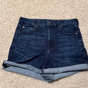 American Eagle curvy super hi rise shortie